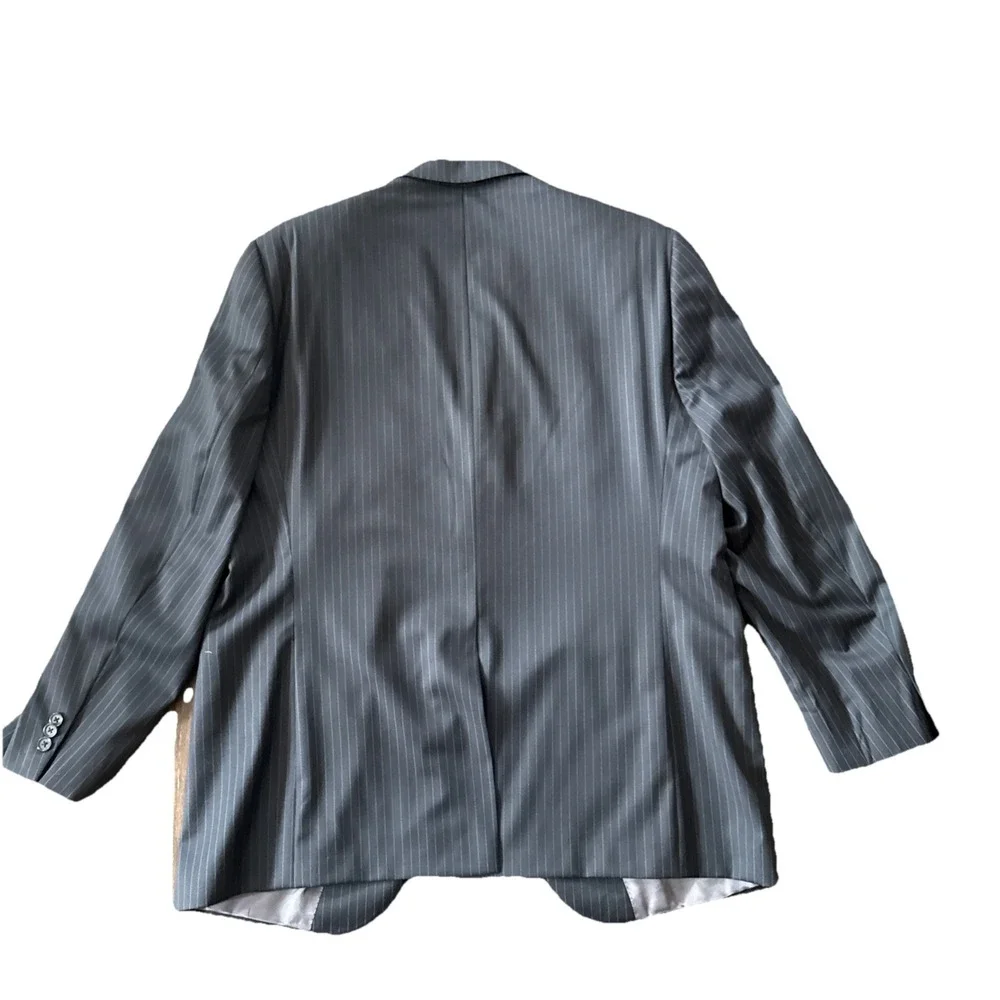 Daniel Cremieux Loro Piana Suit 44R 38x30 Gray Pinstripe Super 130's Wool Canada